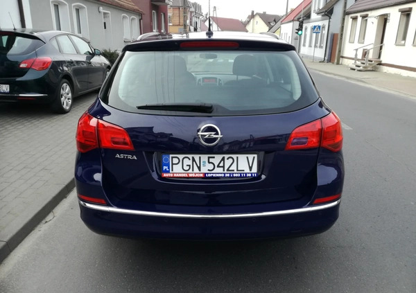 Opel Astra cena 37400 przebieg: 111729, rok produkcji 2016 z Karlino małe 92